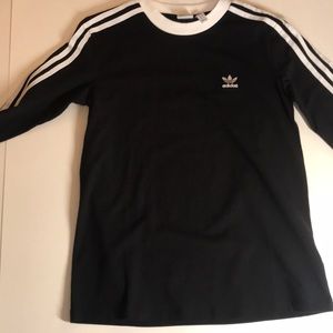 black long sleeve adidas shirt